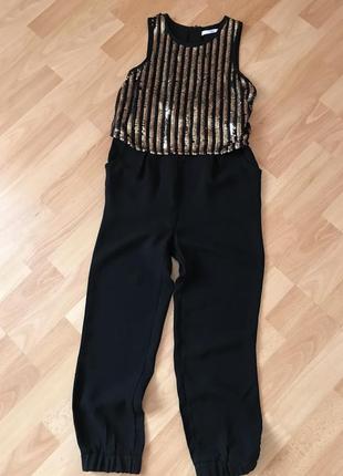 Святковий комбінезон для дівчинки