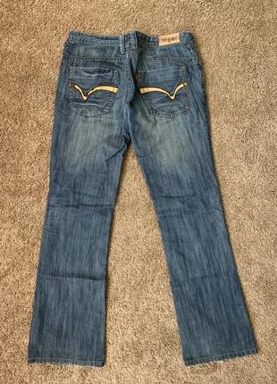 Джинси левайс 2