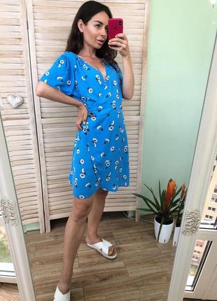 Штапельное платье на запах в цветочный принт ромашки от primark