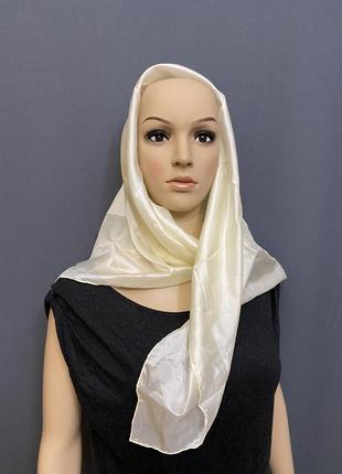 Шовковий хустку