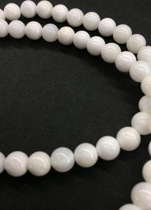 Бусины на нитке натуральный перламутр