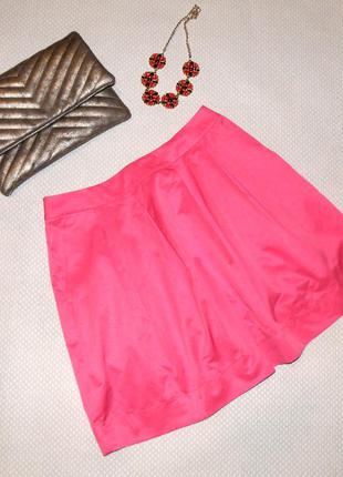 Яркая пышная юбка