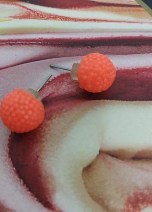 Серьги гвоздики оранжевые с кристаликами