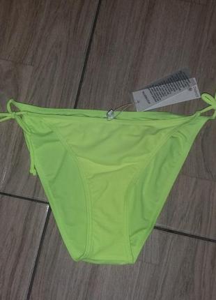 Фирменный низ купальника uk л pieces италия