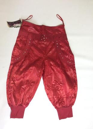 Детские яркие летние брюки.