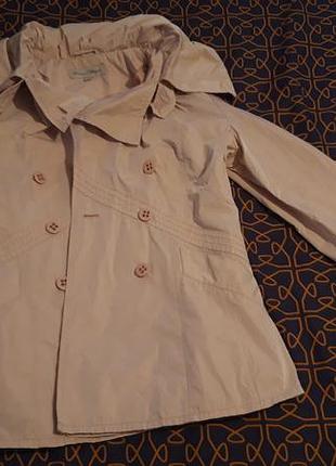 Куртка нова