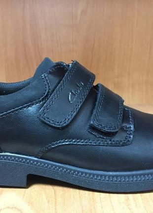 Туфлі на хлопчиків clarks, 26,29,30,33 р.