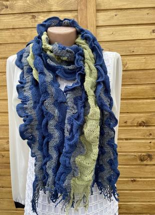 Красивый шарф