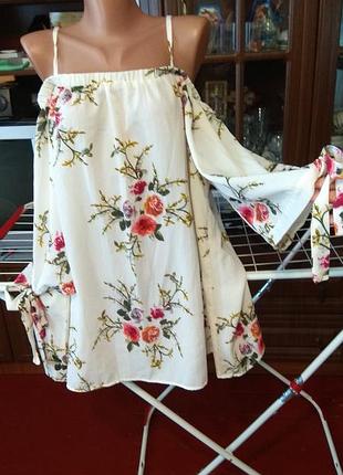 Красива блуза 56-58 розмір