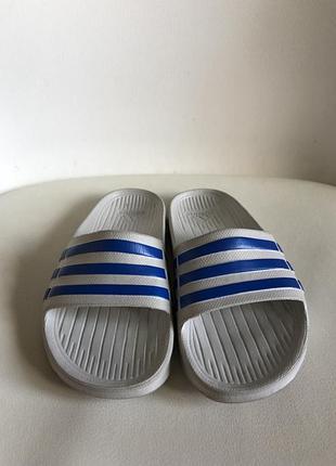 Шлёпанцы adidas