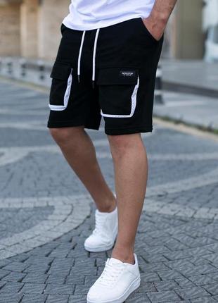 Стильные мужские трикотажные спортивные шорты с карманами спереди и сбоку чёрные