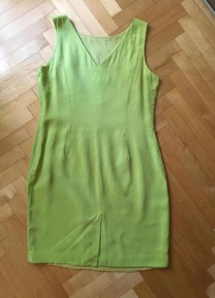 Платье футляр силуэтное 100% шелк яркое салатовое для офиса пог 48 см от august silk2 фото