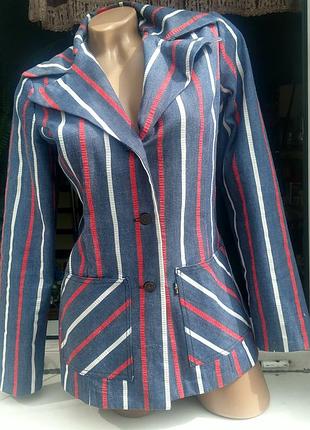 Елегантний фирмовий жакет miss levi's приталенный