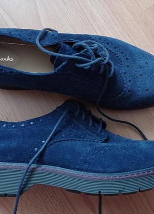 Женские оксфорды clarks