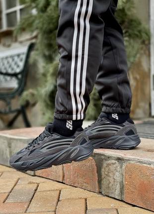 Кроссовки женские adidas yeezy boost 700 v2 vanta10 фото