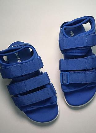 Мужские adidas sandals blue white, сандалии адидас синие на липучках2 фото
