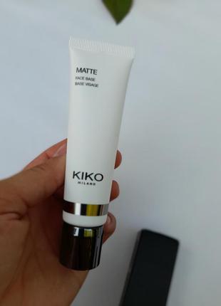 Матирующая база под макияж от kiko milano  mayte face base