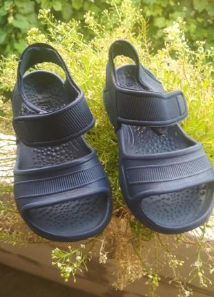 Босоножки босоніжки