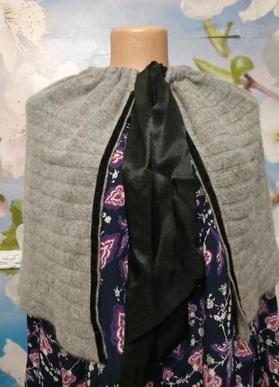 Накидка 70%шерсть,18% ангора на шелковой ленте. новая