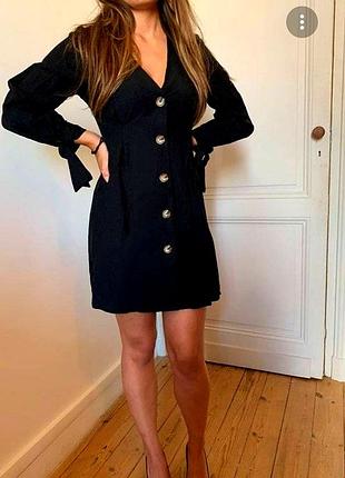 Boohoo плаття на гудзиках🖤🖤🖤
