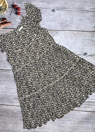 Стильне леопардове плаття