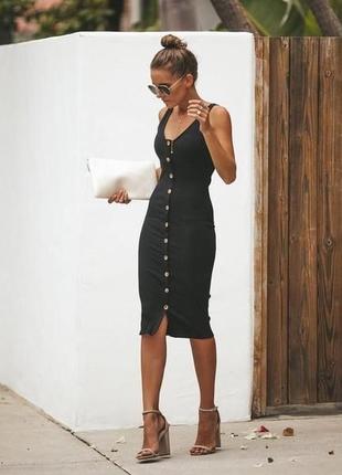 Платье миди на пуговицах