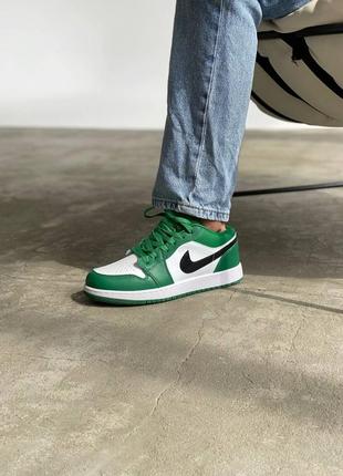 Жіночі кросівки nike aie jordan 1 low pine green5 фото