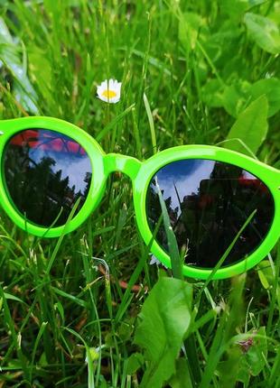 Детские солнцезащитные очки с поляризацией, мягкие дужки неломайки2 фото