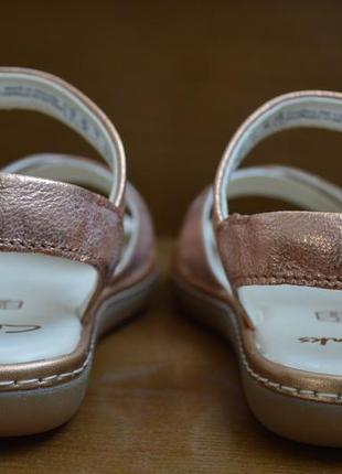 Кожаные сандалии босоножки clarks skylark7 фото