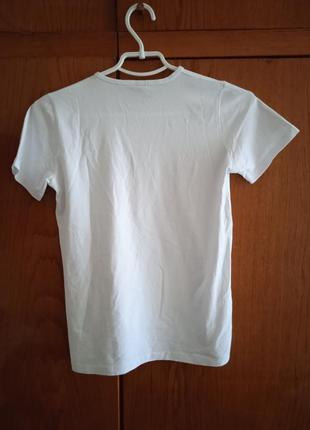 Белая футболка2 фото