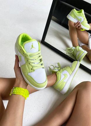 Nike jordan low limelight, женские кроссовки найк2 фото