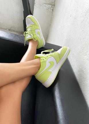 Nike jordan low limelight, женские кроссовки найк8 фото