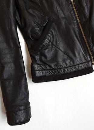 Чёрная кожаная куртка orsay3 фото
