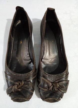 Шкіряні балетки італія