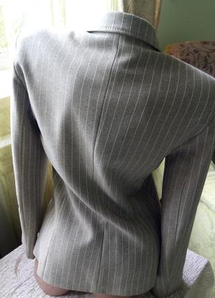 Брендовый женский брючный костюм в полоску3 фото