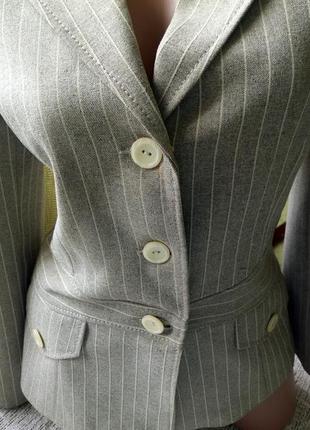 Брендовый женский брючный костюм в полоску2 фото