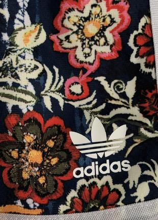 Женские шорты adidas2 фото