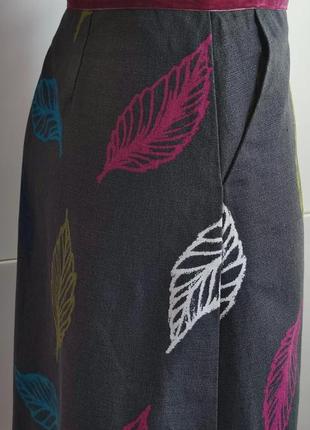 Стильнальная льняная юбка laura ashley с ярким принтом и карманами9 фото