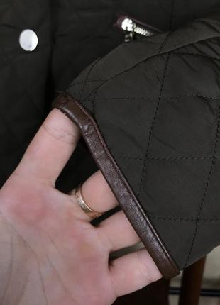 Стьобана класична куртка massimo dutti з контрастним коміром ( стеганка) vn54 фото