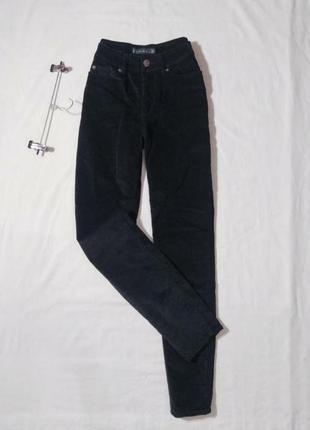 Черные вельветовые джинсы мом2 фото
