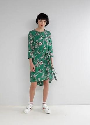 Сочно-зелёное платье миди с поясом asos new look зеленое платье с цветочным принтом