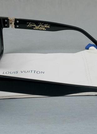 Louis vuitton стильные женские солнцезащитные очки черные с золотым логотипом4 фото