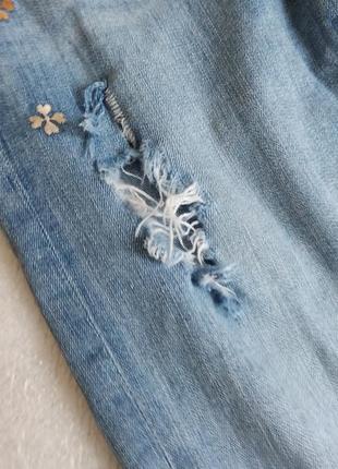 ✨рвані джинси із вишивкою ✨4 фото