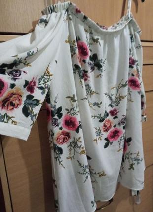 Романтическая бомбическая блуза с широкими рукавами на завязках