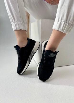 Шикарные женские кроссовки adidas в черном цвете2 фото