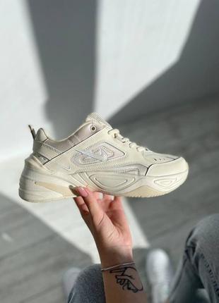 Шикарные женские кроссовки nike m2k tekno бежевые1 фото