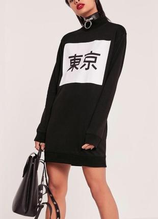 Платье-свитшот свободного кроя missguided черное платье с китайскими иероглифами.2 фото