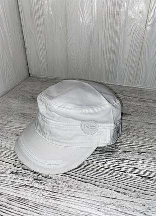 Бейсболка (кепка) милитари (унисекс) хлопковая белая с железными заклепками