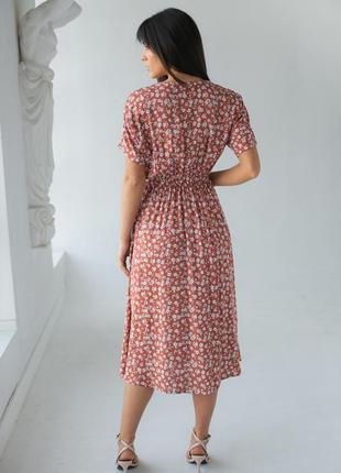Платье миди на резинке с короткими рукавами6 фото