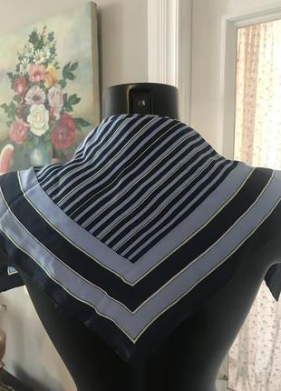 Платок шёлк.